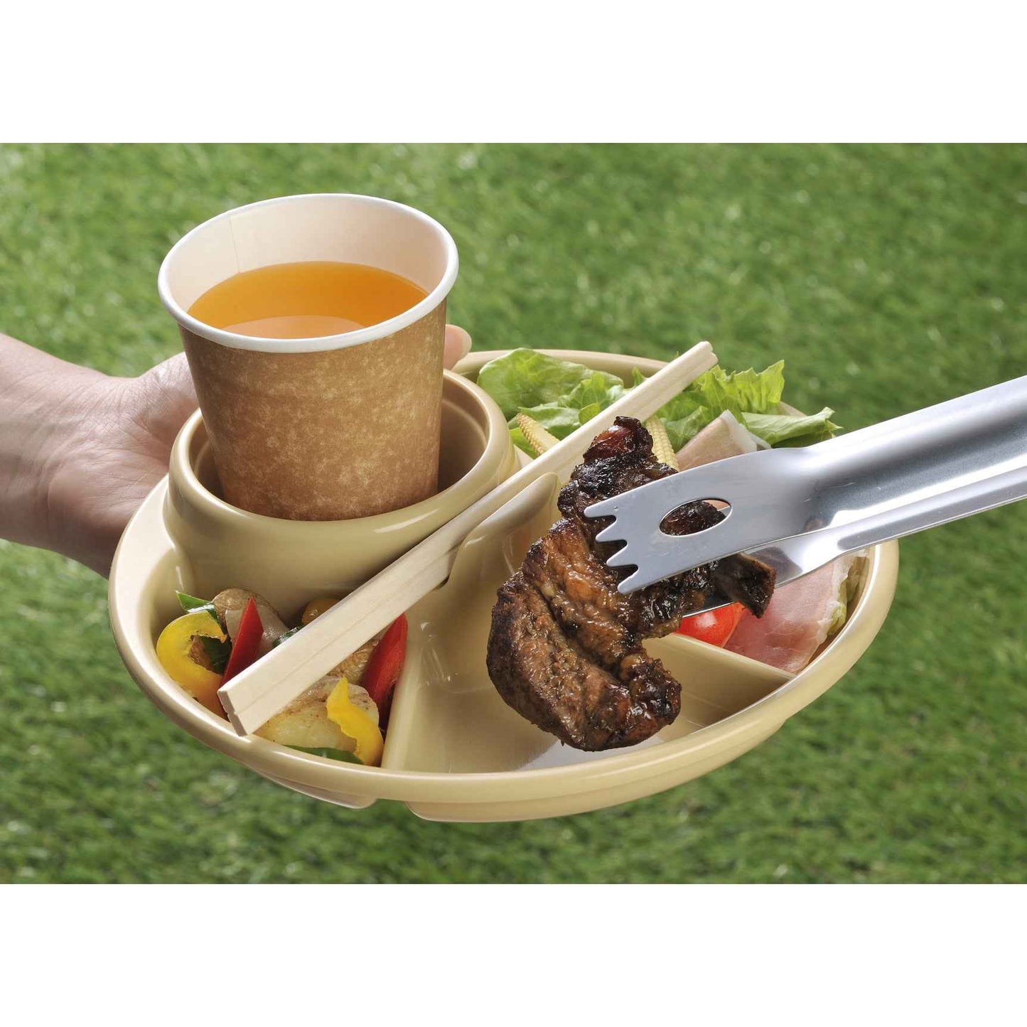 Inomata BBQ Round Food Tray Dishwasher Safe BPA Free Beige