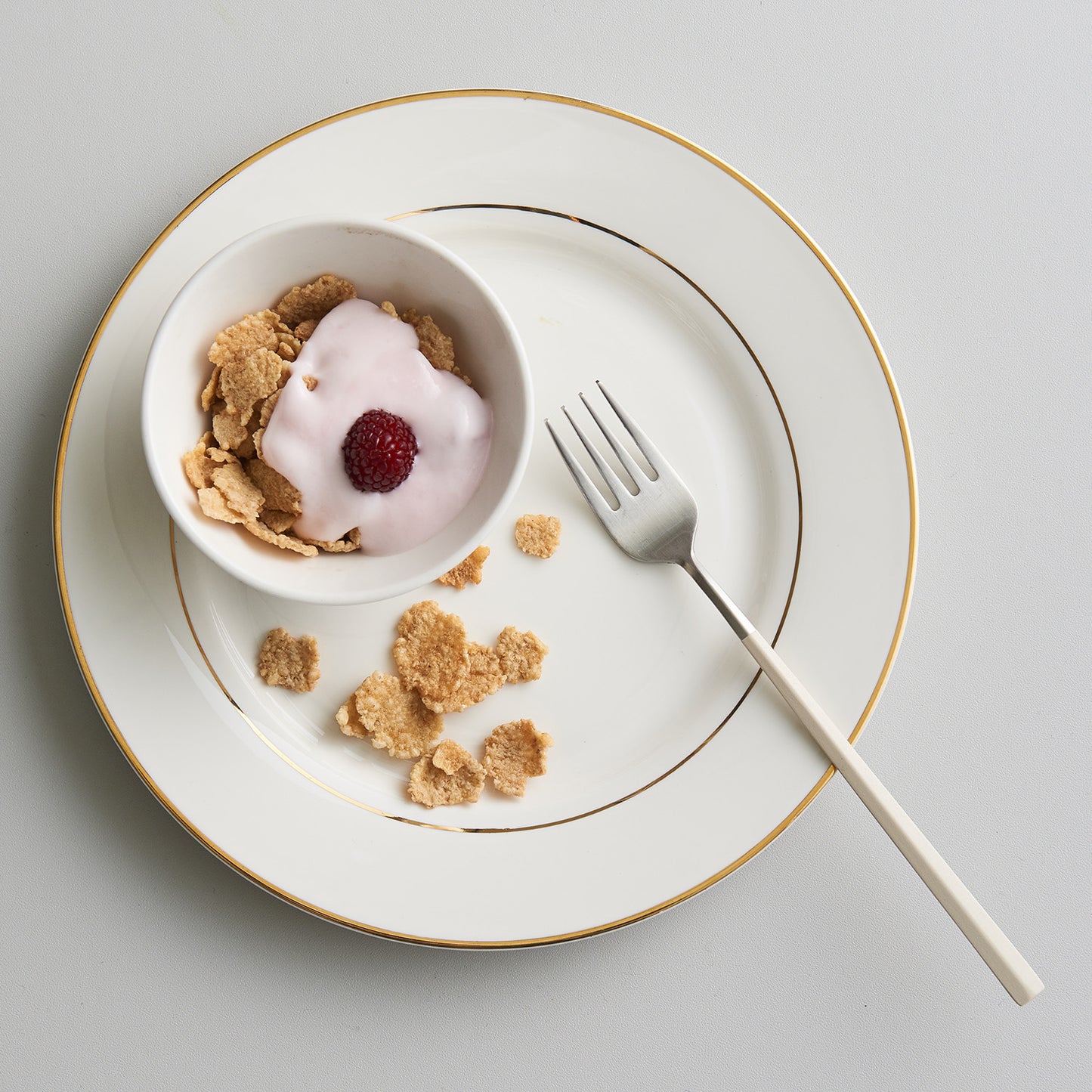 EBRO PREMIUM Stainless Steel Dessert Fork Easy Grip Tableware Beige - ๋ผ์จ์๋จ ์ด๋ธ๋ก ๋์ ํธ ํฌํฌ ํฌ๋ฆผ๋ฒ ์ด์ง - adamhnk