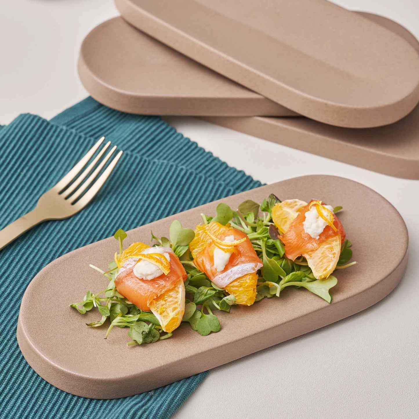 DILLO Art Objet Rectangular Plate Dinnerware Brown