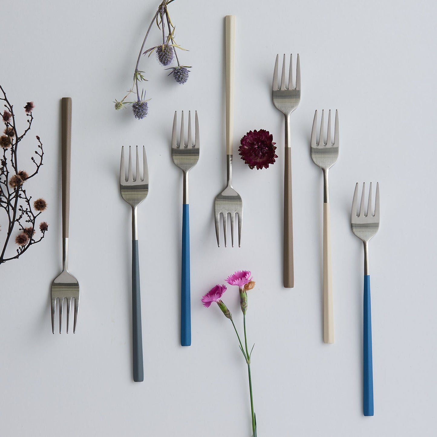 EBRO PREMIUM Stainless Steel Dessert Fork Easy Grip Tableware Beige - ๋ผ์จ์๋จ ์ด๋ธ๋ก ๋์ ํธ ํฌํฌ ํฌ๋ฆผ๋ฒ ์ด์ง - adamhnk