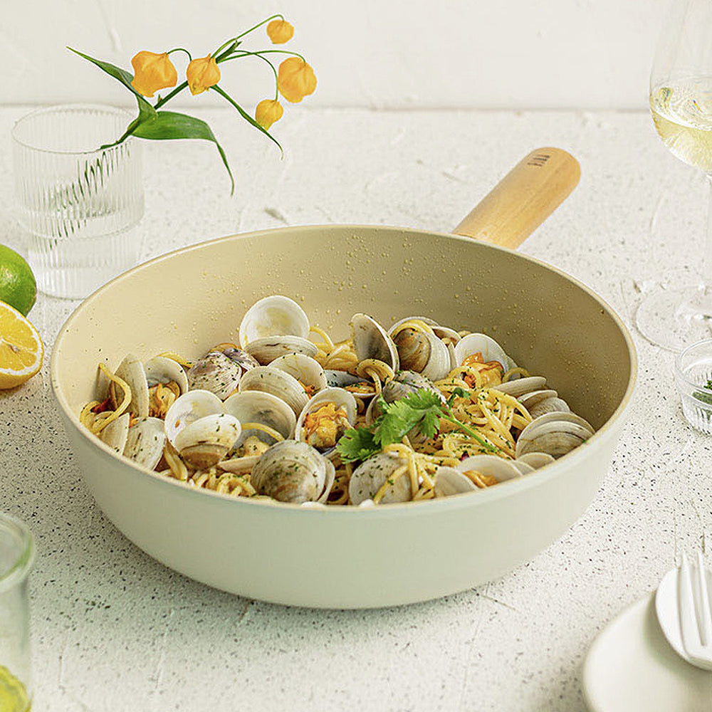 FIKA Induction Non-Stick Wok Pan (26cm) No PFOA White