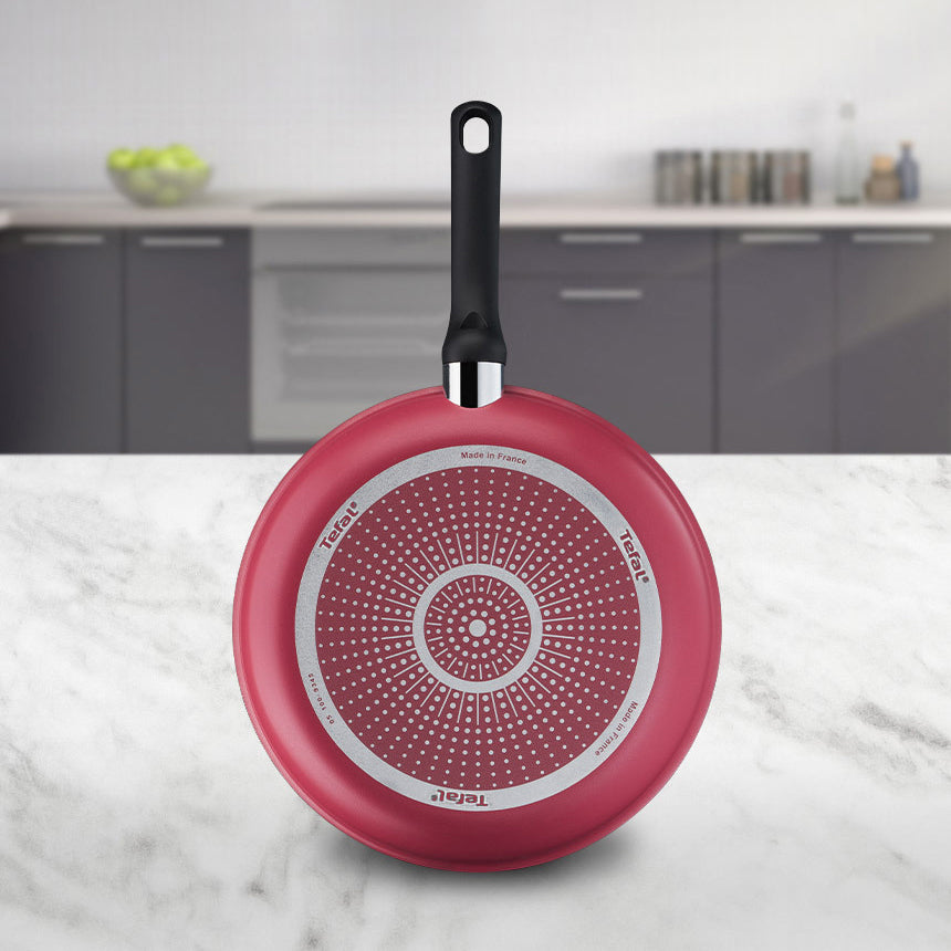 Tefal Everyday Tasty Titanium Nonstick Wok Pan (28cm) Dishwasher Oven Safe No PFOA Red