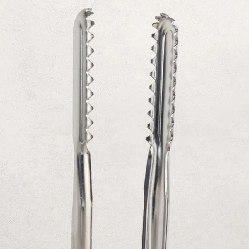 All-Stainless Steel Serrated Alligator Kitchen Tongs (27cm) Silver - Adamhnk