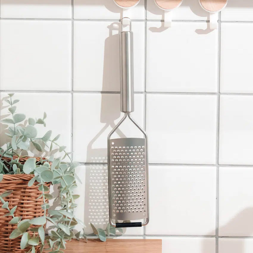 Stainless Steel Wide Cheese Grater (29x5.5cm) Silver - Adamhnk