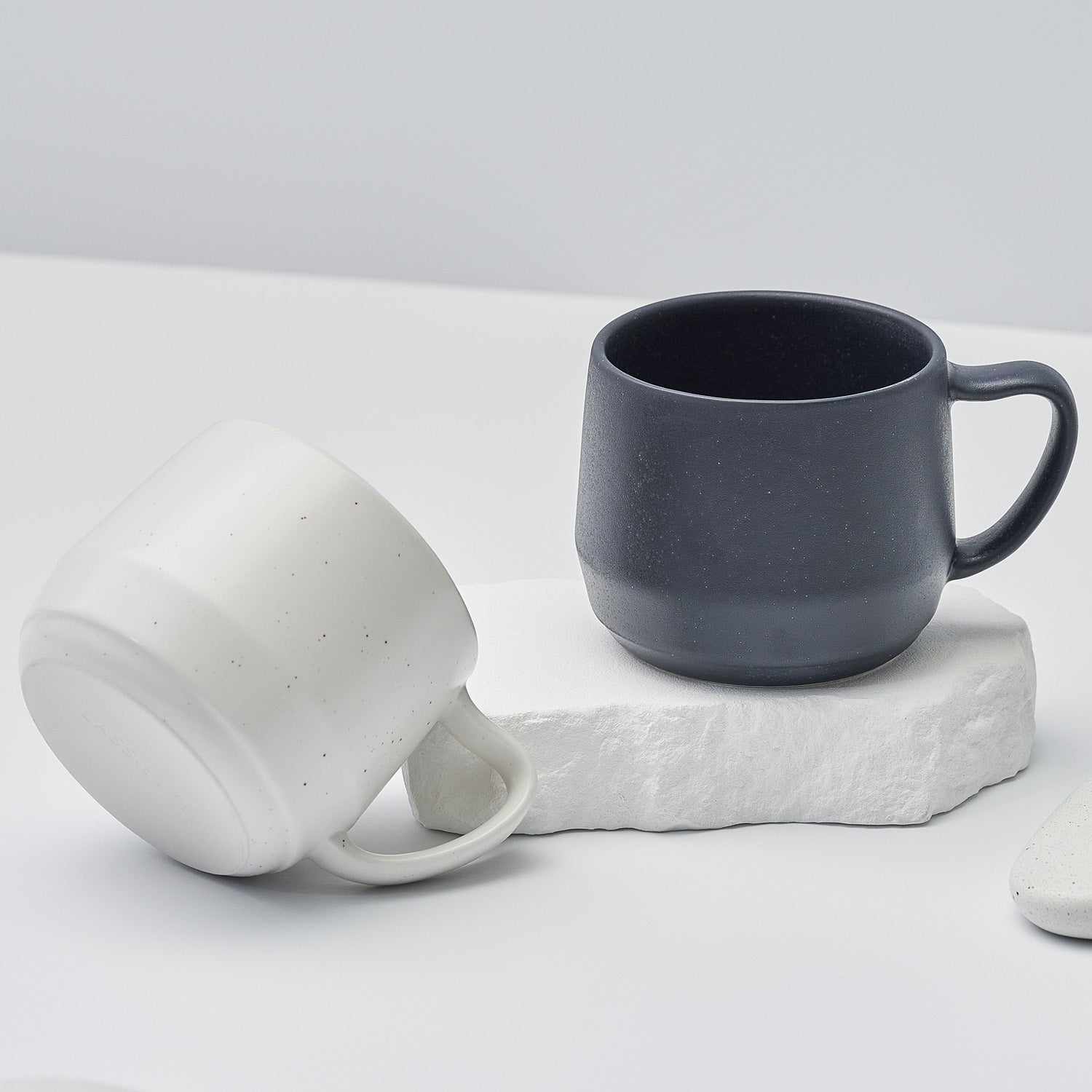 ARI Ceramic Coffee Cup (370ml) Tableware Dishwasher Oven Safe Blue - 라씨에뜨 아리 커피잔L 370ml 블루 - adamhnk