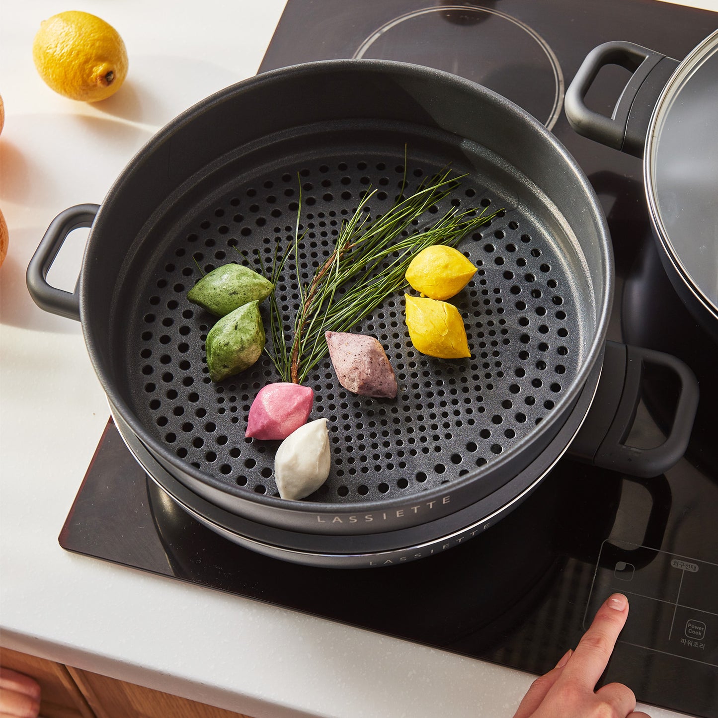 KANN 5-Layer Induction Wok Pan & Steamer (30cm) with Glass Lid Dishwasher Safe No PFOA Black - 라씨에뜨 칸 30cm 찜기+양수웍 - adamhnk