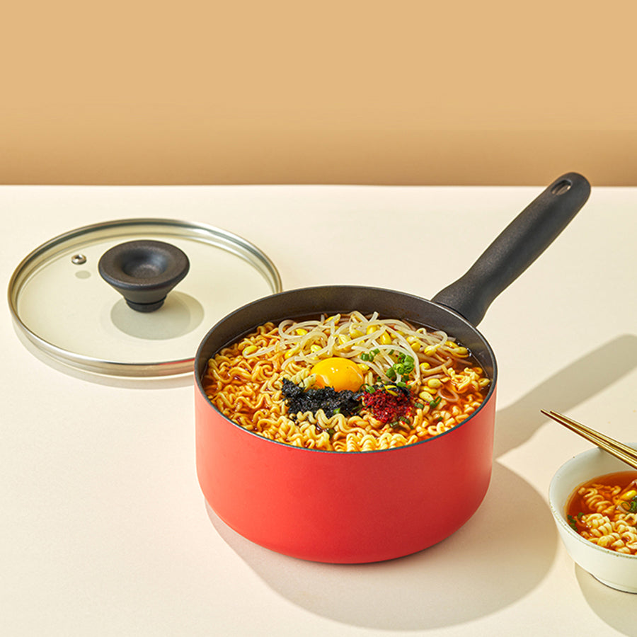 Meyer BAUHAUS Induction Saucepan (18cm) No PFOA Red - Adamhnk