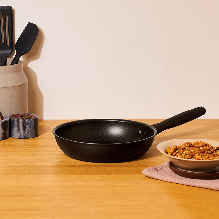 Meyer Midnight Induction Nonstick Frying Pan (24cm) No PFOA Black - Adamhnk