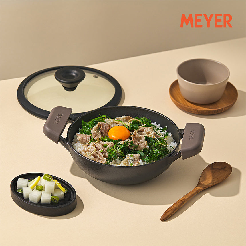 Meyer Pre-Seasoned Cast Iron Nonstick Wok Pot (20cm) + Lid Toxin-Free Black - Adamhnk